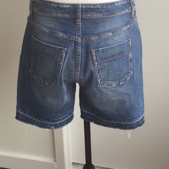 Short - Picture 4 of 4